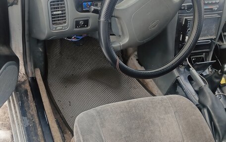 Nissan Maxima IV, 1997 год, 205 000 рублей, 4 фотография