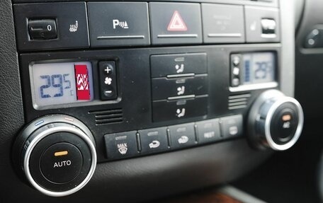 Volkswagen Touareg III, 2008 год, 1 079 000 рублей, 21 фотография