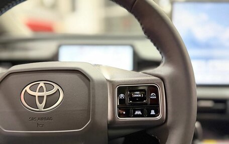 Toyota RAV4, 2026 год, 5 300 000 рублей, 12 фотография