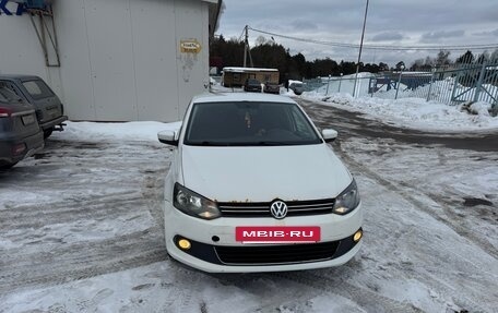 Volkswagen Polo VI (EU Market), 2012 год, 490 000 рублей, 6 фотография