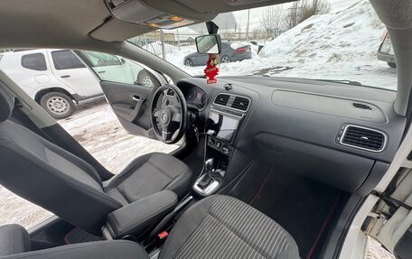 Volkswagen Polo VI (EU Market), 2012 год, 490 000 рублей, 22 фотография