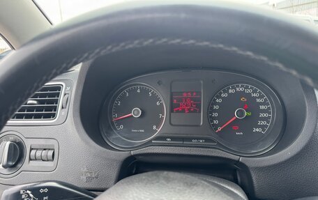 Volkswagen Polo VI (EU Market), 2012 год, 490 000 рублей, 24 фотография