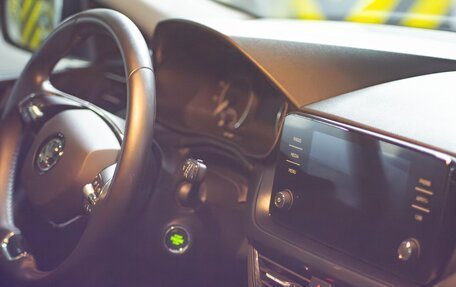 Skoda Rapid II, 2020 год, 1 900 000 рублей, 13 фотография