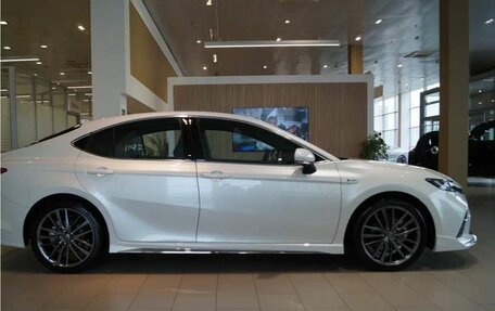 Toyota Camry, 2025 год, 5 350 000 рублей, 3 фотография