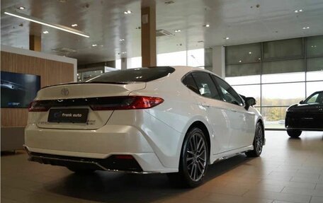 Toyota Camry, 2025 год, 5 350 000 рублей, 4 фотография