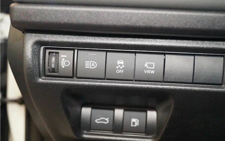 Toyota Camry, 2025 год, 5 350 000 рублей, 12 фотография