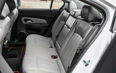 Chevrolet Cruze II, 2012 год, 899 000 рублей, 9 фотография