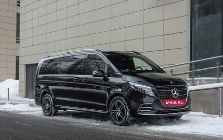 Mercedes-Benz V-Класс, 2025 год, 12 500 000 рублей, 2 фотография