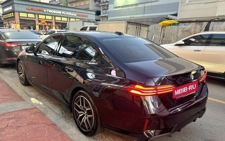 BMW 5 серия, 2023 год, 5 530 000 рублей, 4 фотография