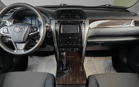 Toyota Camry, 2015 год, 1 769 000 рублей, 13 фотография