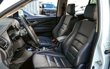 Isuzu MU-X, 2021 год, 3 700 000 рублей, 10 фотография