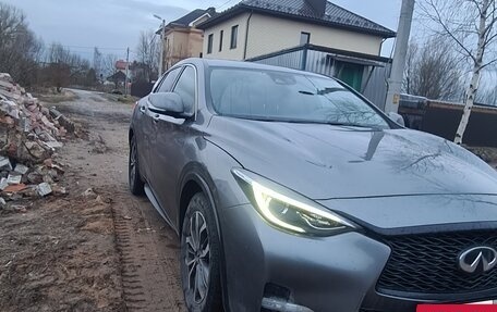 Infiniti Q30, 2017 год, 1 650 000 рублей, 3 фотография