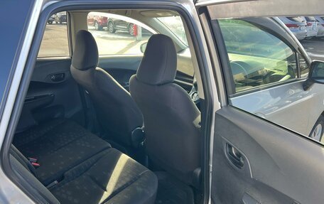 Toyota Ractis II, 2014 год, 1 179 000 рублей, 18 фотография