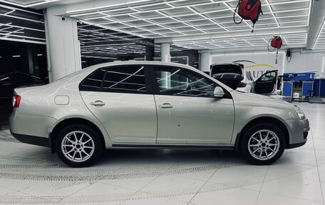 Volkswagen Jetta VI, 2007 год, 600 000 рублей, 8 фотография