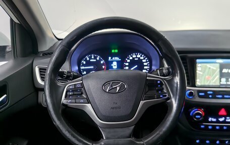 Hyundai Solaris II рестайлинг, 2017 год, 1 099 000 рублей, 10 фотография