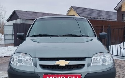 Chevrolet Niva I рестайлинг, 2018 год, 810 000 рублей, 1 фотография