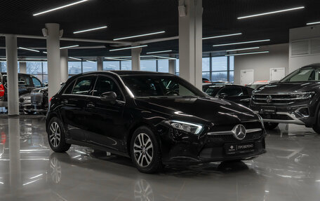 Mercedes-Benz A-Класс, 2018 год, 2 560 000 рублей, 2 фотография