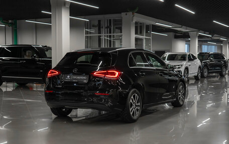 Mercedes-Benz A-Класс, 2018 год, 2 560 000 рублей, 4 фотография