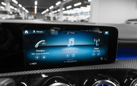 Mercedes-Benz A-Класс, 2018 год, 2 560 000 рублей, 14 фотография