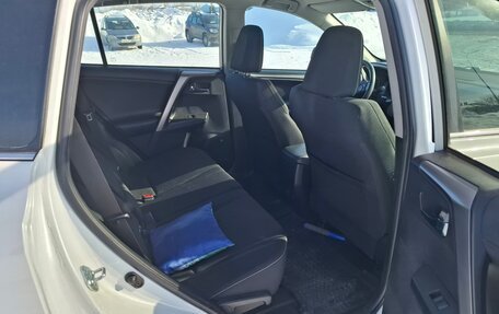 Toyota RAV4, 2017 год, 2 550 000 рублей, 3 фотография