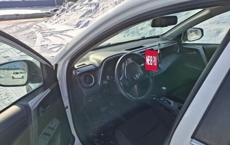 Toyota RAV4, 2017 год, 2 550 000 рублей, 6 фотография