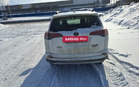 Toyota RAV4, 2017 год, 2 550 000 рублей, 9 фотография