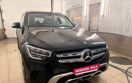 Mercedes-Benz GLC, 2019 год, 3 750 000 рублей, 3 фотография