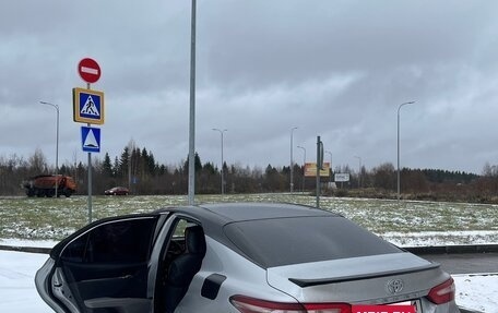 Toyota Camry, 2017 год, 2 199 000 рублей, 3 фотография