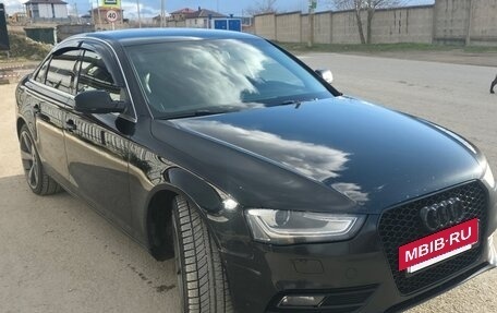 Audi A4, 2012 год, 1 550 000 рублей, 4 фотография