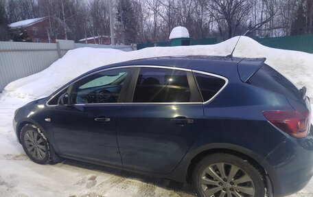 Opel Astra J, 2011 год, 481 000 рублей, 5 фотография