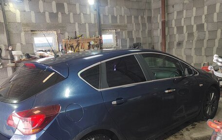 Opel Astra J, 2011 год, 481 000 рублей, 17 фотография