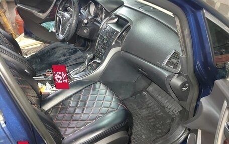 Opel Astra J, 2011 год, 481 000 рублей, 12 фотография