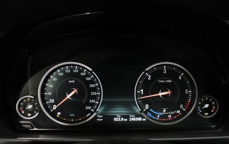 BMW 5 серия, 2013 год, 2 690 000 рублей, 11 фотография