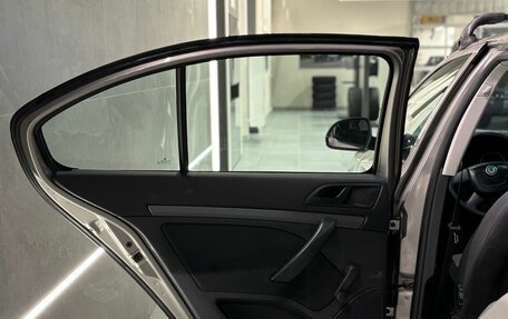 Skoda Octavia, 2011 год, 690 000 рублей, 12 фотография