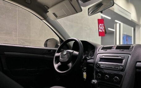 Skoda Octavia, 2011 год, 690 000 рублей, 24 фотография