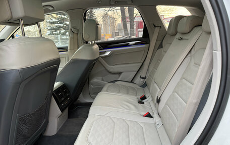 Volkswagen Touareg III, 2020 год, 4 999 000 рублей, 13 фотография