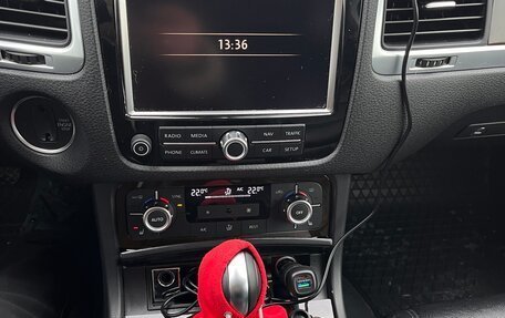 Volkswagen Touareg III, 2014 год, 2 300 000 рублей, 9 фотография