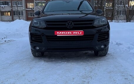 Volkswagen Touareg III, 2014 год, 2 300 000 рублей, 2 фотография