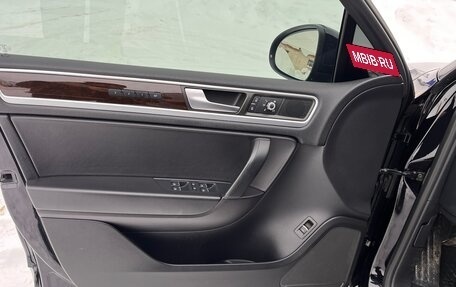 Volkswagen Touareg III, 2014 год, 2 300 000 рублей, 18 фотография