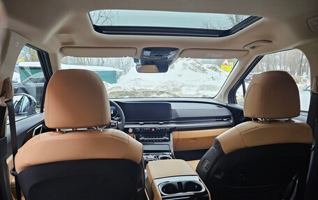 KIA Carnival, 2023 год, 4 990 000 рублей, 13 фотография