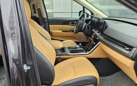 KIA Carnival, 2023 год, 4 990 000 рублей, 11 фотография