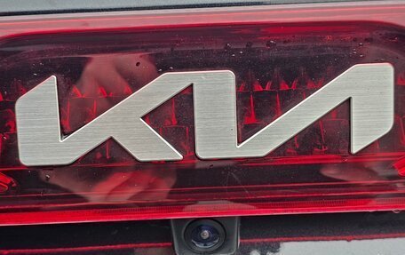 KIA Carnival, 2023 год, 4 990 000 рублей, 18 фотография
