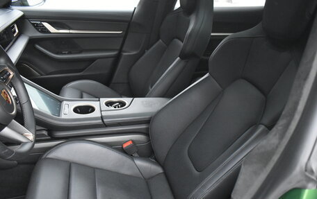 Porsche Taycan I, 2020 год, 13 490 000 рублей, 16 фотография