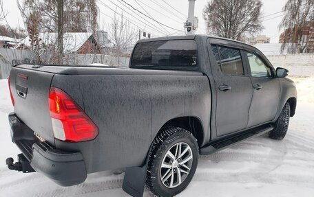 Toyota Hilux VIII, 2015 год, 2 795 000 рублей, 14 фотография