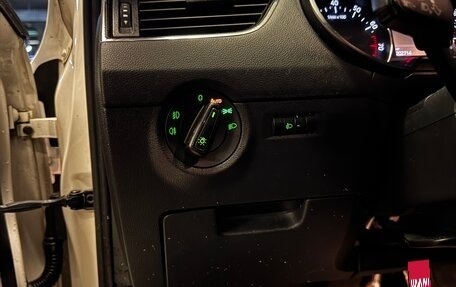 Skoda Octavia, 2015 год, 1 350 000 рублей, 16 фотография