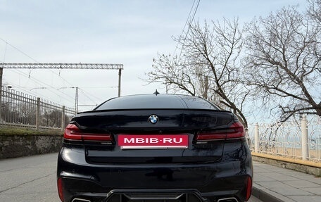 BMW 5 серия, 2017 год, 3 700 000 рублей, 24 фотография