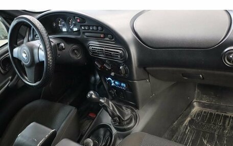 Chevrolet Niva I рестайлинг, 2018 год, 698 000 рублей, 5 фотография