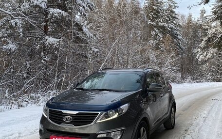 KIA Sportage III, 2011 год, 1 100 000 рублей, 1 фотография