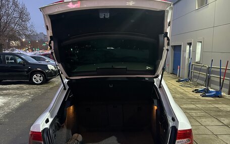 Skoda Superb III рестайлинг, 2013 год, 800 000 рублей, 19 фотография