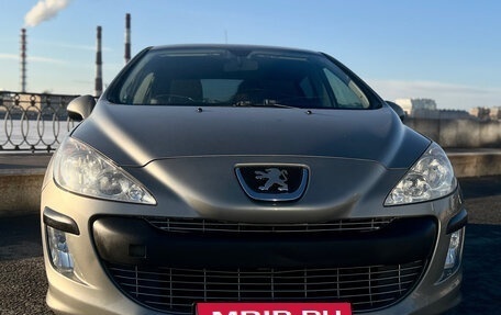 Peugeot 308 II, 2010 год, 365 000 рублей, 3 фотография